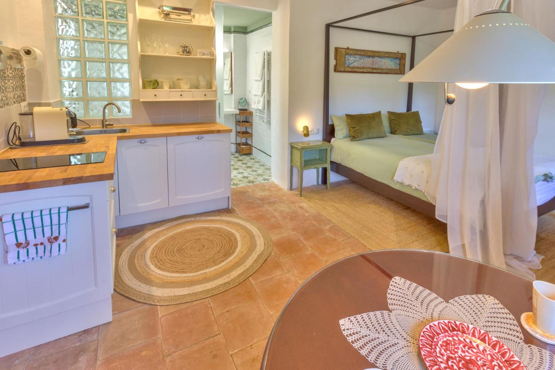 Bed and Breakfast Cortijo El Pino Retreat Альбуньюэлас Экстерьер фото