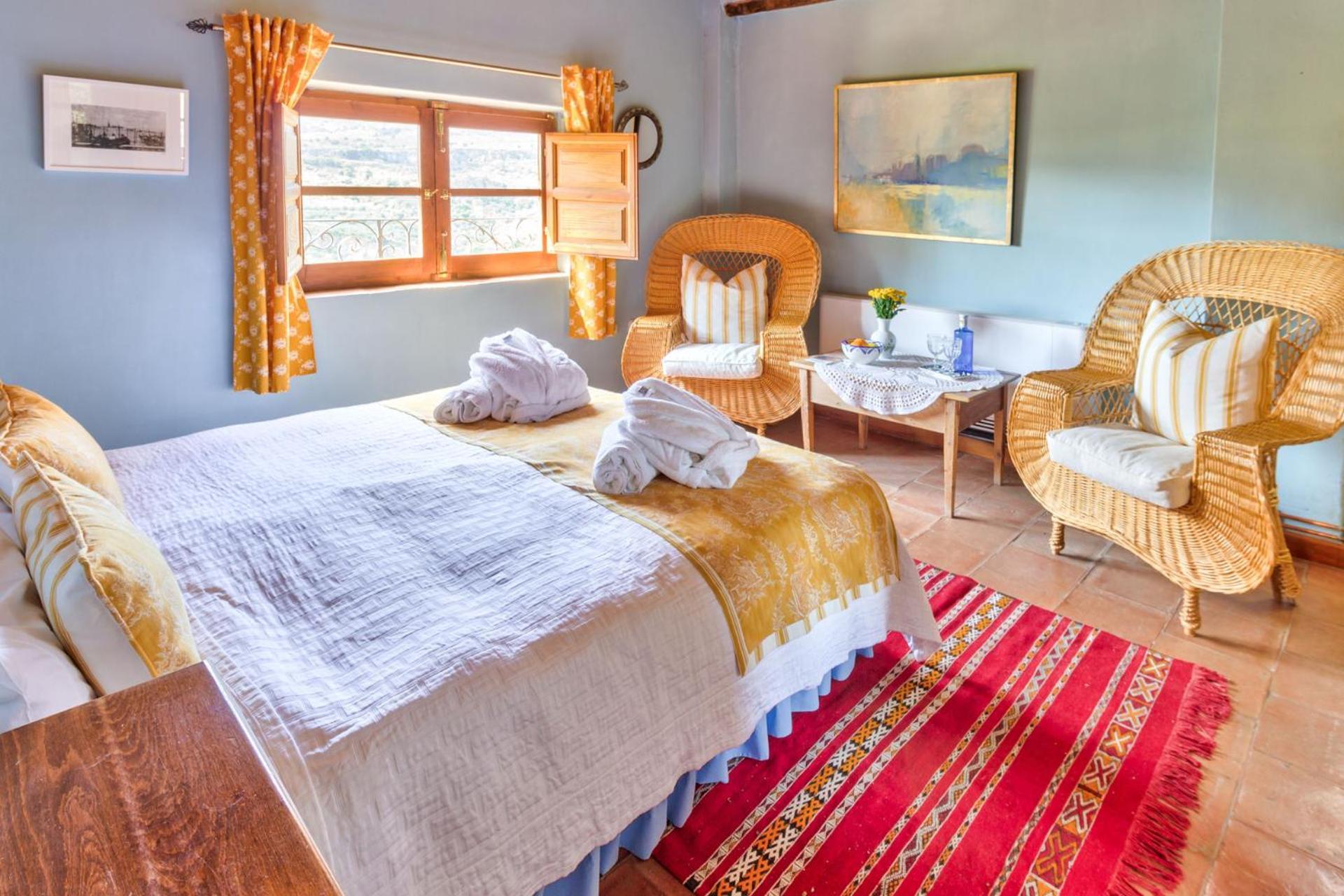 Bed and Breakfast Cortijo El Pino Retreat Альбуньюэлас Экстерьер фото