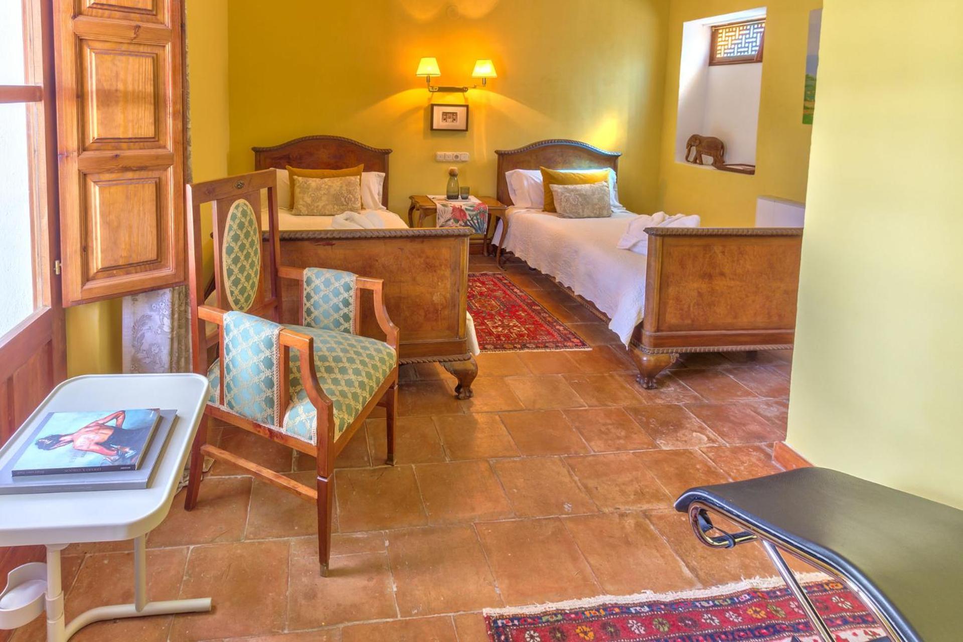Bed and Breakfast Cortijo El Pino Retreat Альбуньюэлас Экстерьер фото